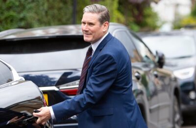 Starmer’s car industry funding revealed as he backs action on oil protests